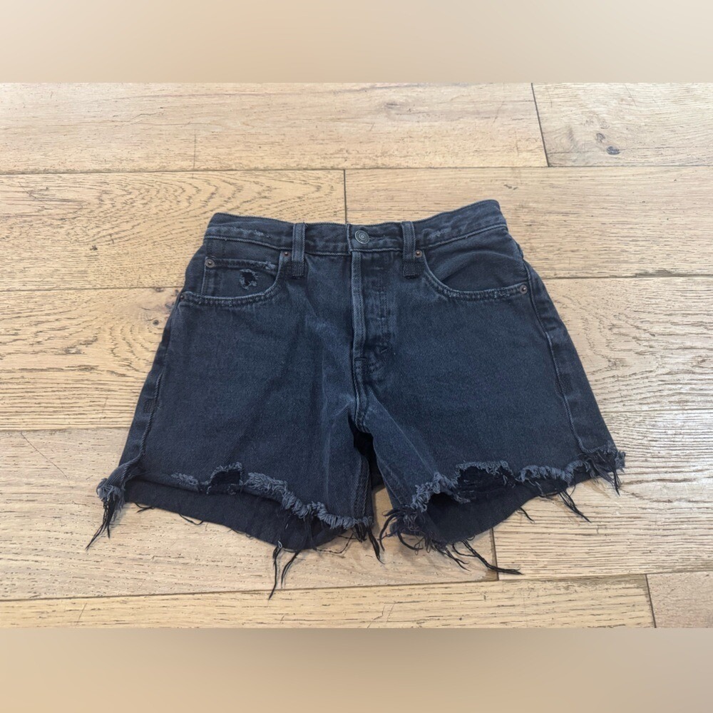 We The‎ Free Free People Black Denim Cut Off Shorts Button Fly Size 24 (887)